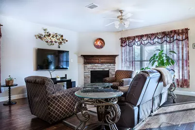 2556 Jackson Drive, Lewisville, TX 75067 - Photo 6