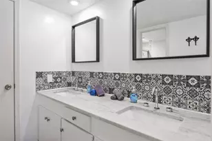 5881 Preston View Blvd, Dallas, TX 75240 - Photo 20