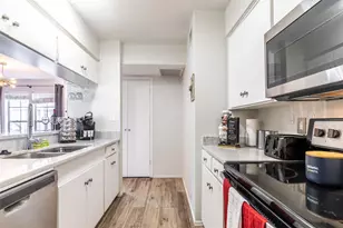 5881 Preston View Blvd, Dallas, TX 75240 - Photo 8
