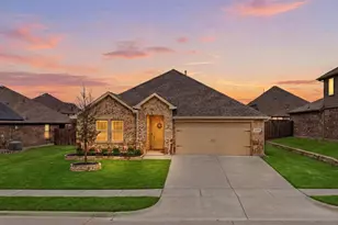 210 Gatecrest Dr, Fate, TX 75087 - Photo 6