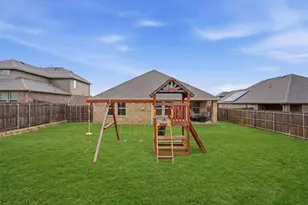 210 Gatecrest Dr, Fate, TX 75087 - Photo 26