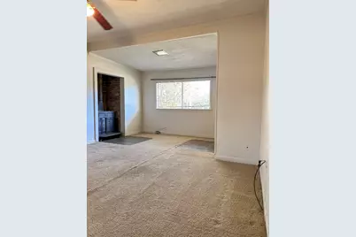 1402 Avenue J, Cisco, TX 76437 - Photo 6