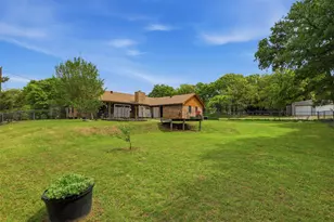 8076 County Rd 1202, Cleburne, TX 76031 - Photo 28