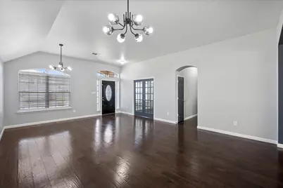 2204 Windcastle Drive, Mansfield, TX 76063 - Photo 12