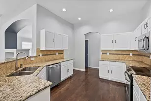 2204 Windcastle Dr, Mansfield, TX 76063 - Photo 14