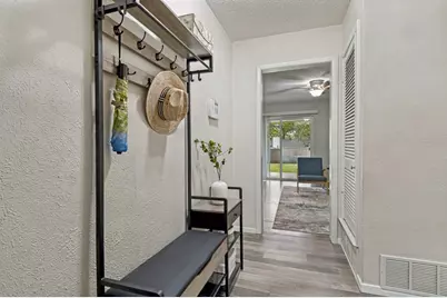 1008 Sherwood Drive, Bedford, TX 76022 - Photo 4