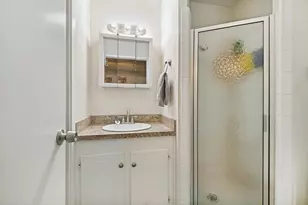 1008 Sherwood Dr, Bedford, TX 76022 - Photo 20