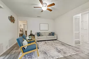 1008 Sherwood Dr, Bedford, TX 76022 - Photo 6