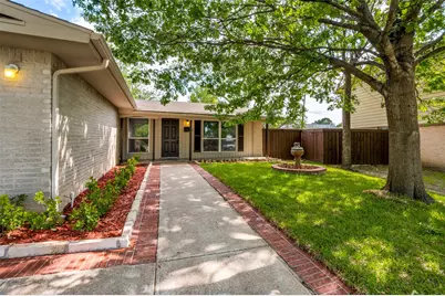 2306 Lakeland Place, Carrollton, TX 75006 - Photo 2