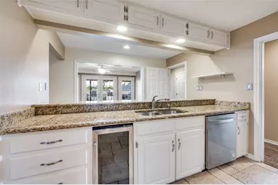 6049 Hillcrest Avenue #A, University Park, TX 75205 - Photo 18