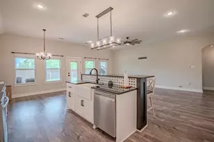 1011 Dreiling Ln, Greenville, TX 75402 - Photo 10