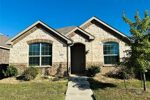 2361 Opaline Dr, Little Elm, TX 76227 - Photo 2