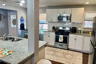 715 North Ave, Whitesboro, TX 76273 - Photo 14