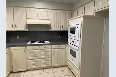 2705 Cummings Drive, Bedford, TX 76021 - Photo 8