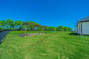 2652 Kessler Dr, Celina, TX 75009 - Photo 30