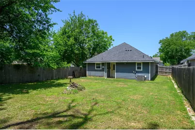 318 E Munson Street, Denison, TX 75021 - Photo 20