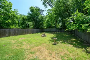 318 E Munson St, Denison, TX 75021 - Photo 20