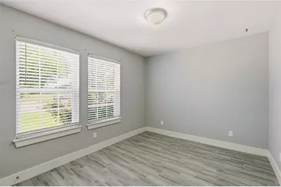 318 E Munson Street, Denison, TX 75021 - Photo 14