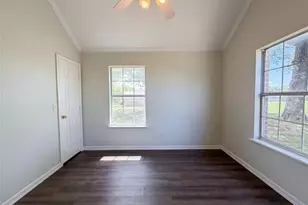 416 Fossil Rock Dr, Azle, TX 76020 - Photo 18