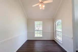 416 Fossil Rock Dr, Azle, TX 76020 - Photo 8