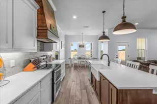 108 Stafford Trl, Weatherford, TX 76088 - Photo 12