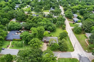 930 S Maurice Ave, Denison, TX 75020 - Photo 18