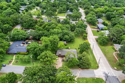 930 S Maurice Avenue, Denison, TX 75020 - Photo 14