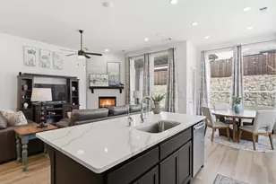 505 Red Barn Dr, Van Alstyne, TX 75495 - Photo 10