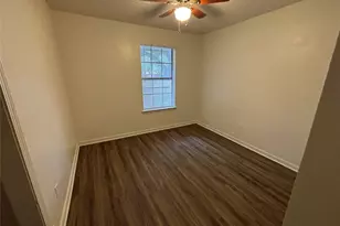 2514 Livingston Ln, Grand Prairie, TX 75052 - Photo 28