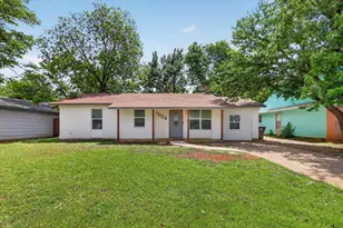 1004 Woodbrook St, Arlington, TX 76011 - Photo 4