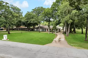 6004 Ken Ave, Arlington, TX 76001 - Photo 30