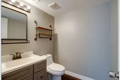 319 Stoneledge, Irving, TX 75063 - Photo 12