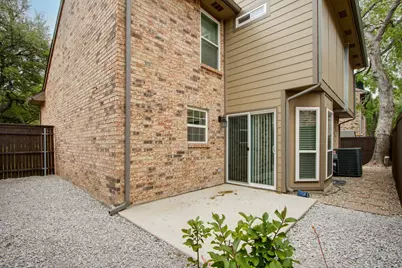 319 Stoneledge, Irving, TX 75063 - Photo 20
