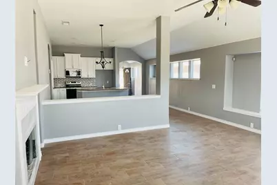 548 Kerry Street, Crowley, TX 76036 - Photo 14