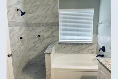 548 Kerry Street, Crowley, TX 76036 - Photo 18