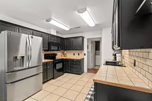 112 W Cedar St, Lone Oak, TX 75453 - Photo 8