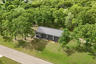 7366 Point Aquarius, Quinlan, TX 76454 - Photo 30