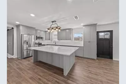 501 Roach Street, Bowie, TX 76230 - Photo 4