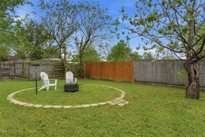 807 Elizabeth Boulevard, Granbury, TX 76048 - Photo 24