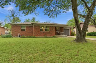 807 Elizabeth Blvd, Granbury, TX 76048 - Photo 1