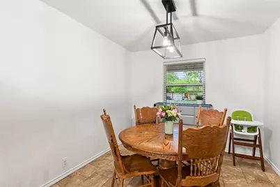 807 Elizabeth Boulevard, Granbury, TX 76048 - Photo 8