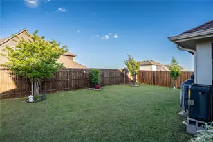 9013 Athens Dr, Denton, TX 76226 - Photo 24