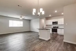 704 Wheatfield Dr, Venus, TX 76084 - Photo 8