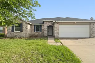 2043 Plains Ct, Grand Prairie, TX 75052 - Photo 1