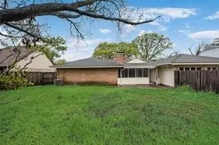 13030 Mitchwin Rd, Farmers Branch, TX 75234 - Photo 16