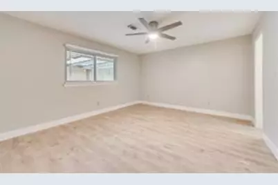 13030 Mitchwin Road, Farmers Branch, TX 75234 - Photo 12