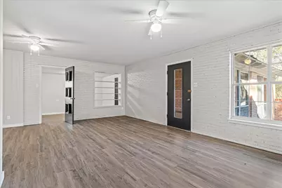 175 E Elm Street, Canton, TX 75103 - Photo 2