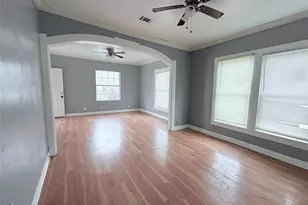 2917 Walnut St, Greenville, TX 75401 - Photo 4