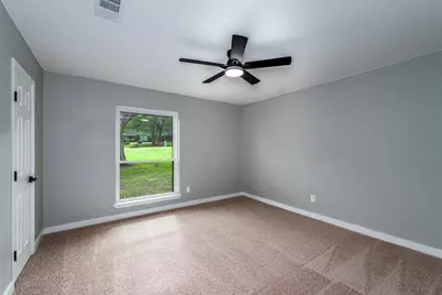 2004 Tarver Road, Burleson, TX 76028 - Photo 16