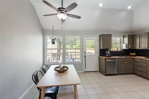 304 W Windsor Dr, Denton, TX 76207 - Photo 10